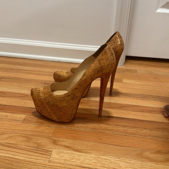 Christian Louboutin Cork Daffodile Pumps - Picture 1 of 4